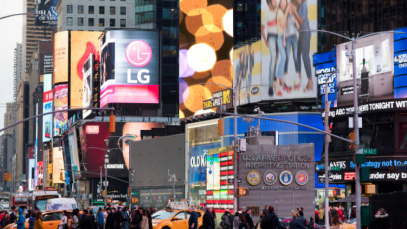 Times Square 3D Billboard - Comprehensive Explanation 2024